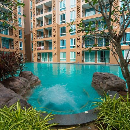 Atlantis Pattaya High Service Bãi biển Jomtien Ngoại thất bức ảnh