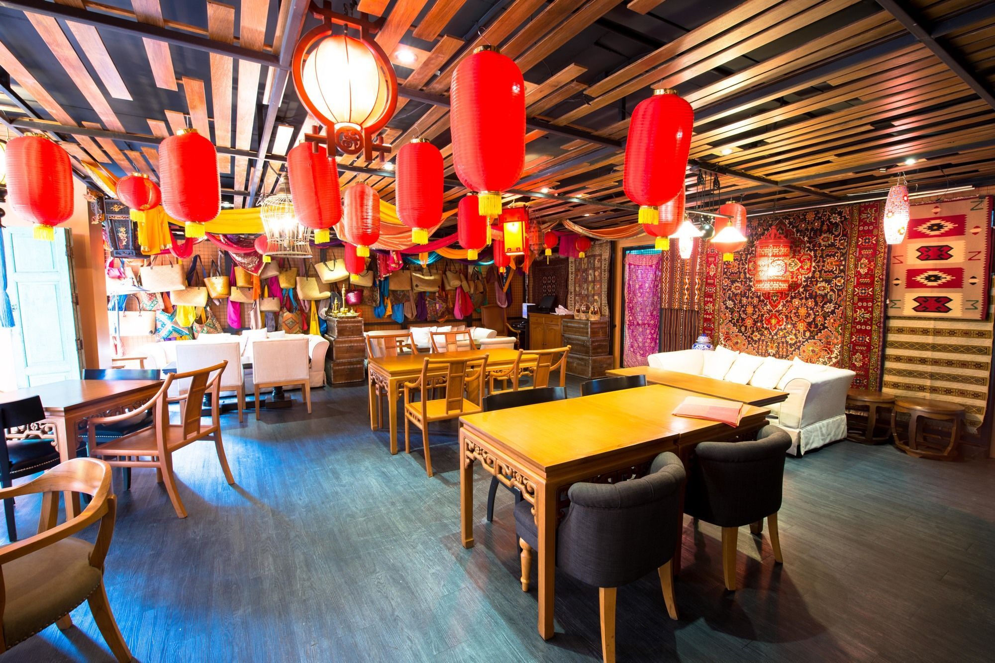 Atlantis Pattaya High Service Bãi biển Jomtien Ngoại thất bức ảnh